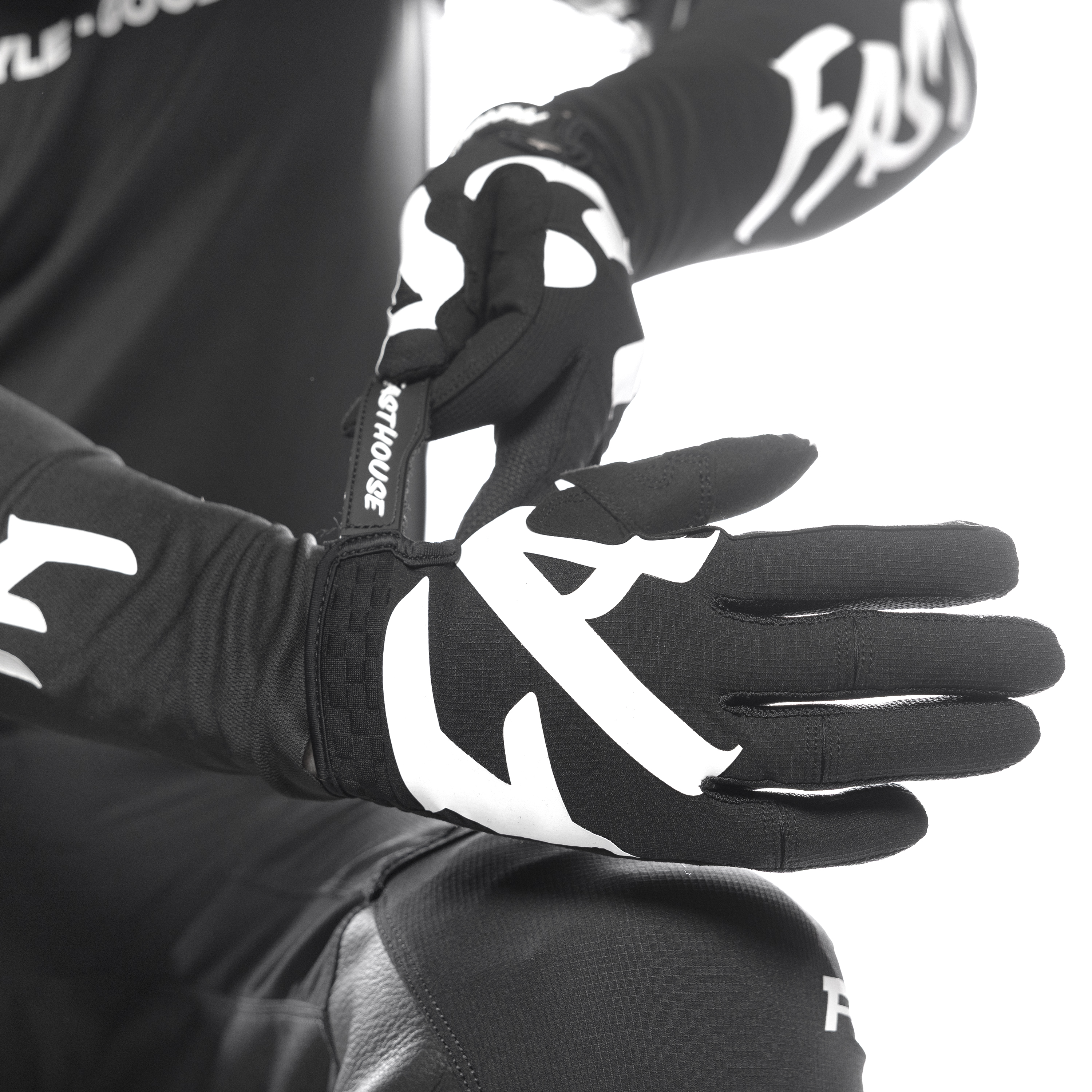 Elrod Torque Glove - Black_Detail3